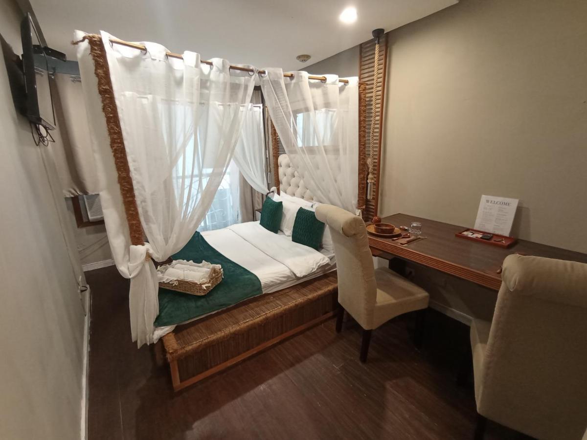 The Staycation - Serviced Rooms Manila Zewnętrze zdjęcie