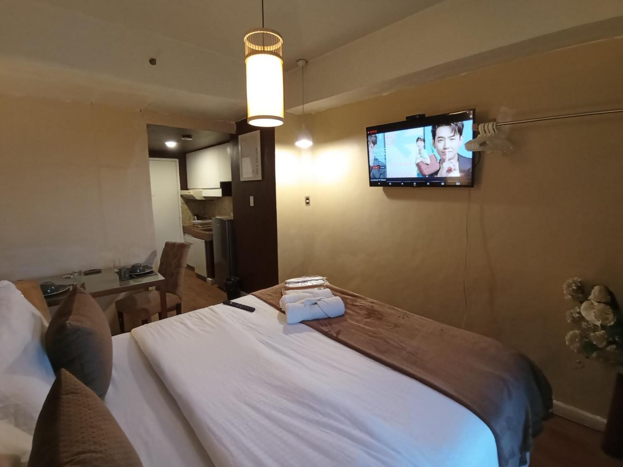 The Staycation - Serviced Rooms Manila Pokój zdjęcie