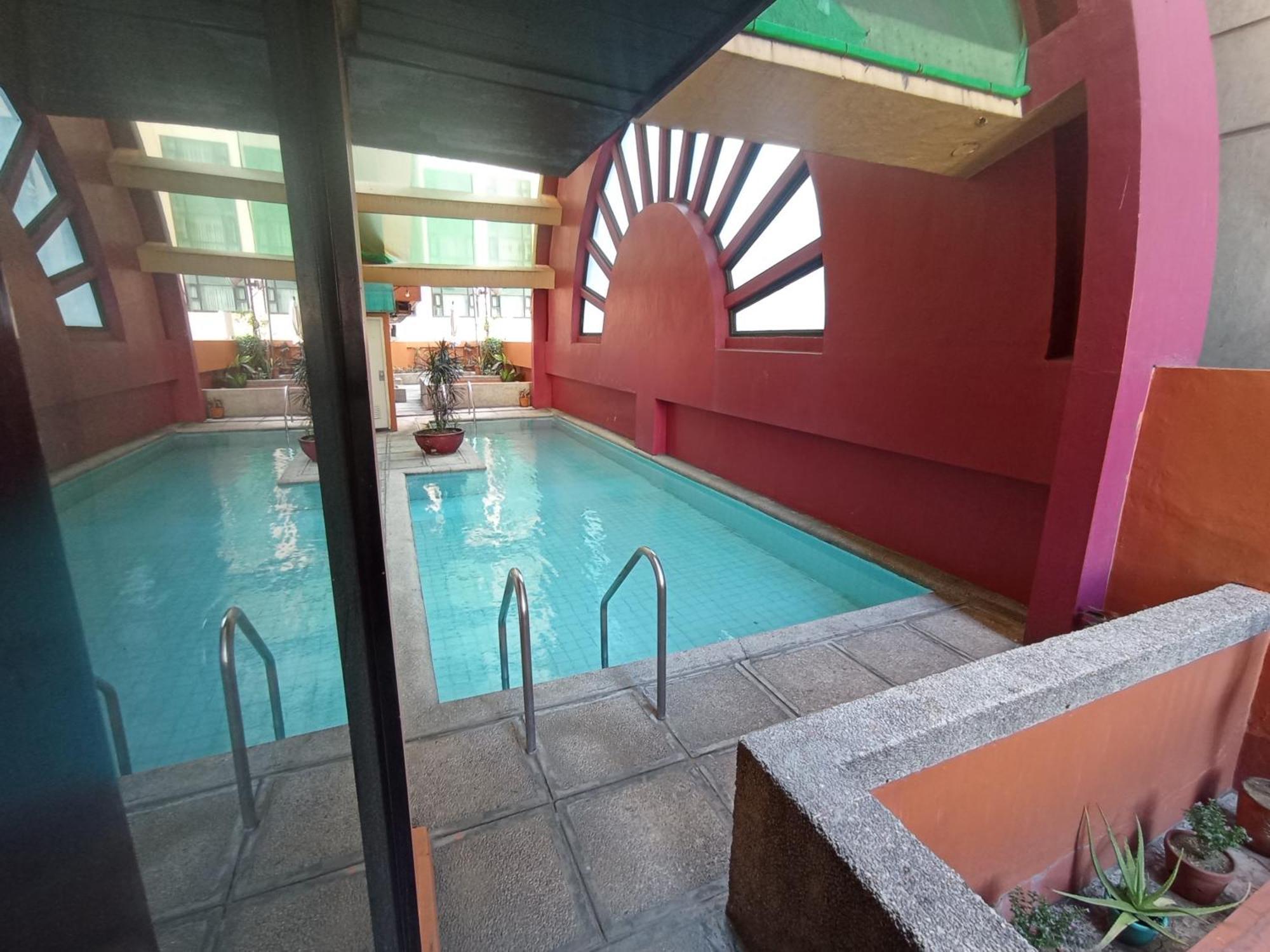 The Staycation - Serviced Rooms Manila Pokój zdjęcie
